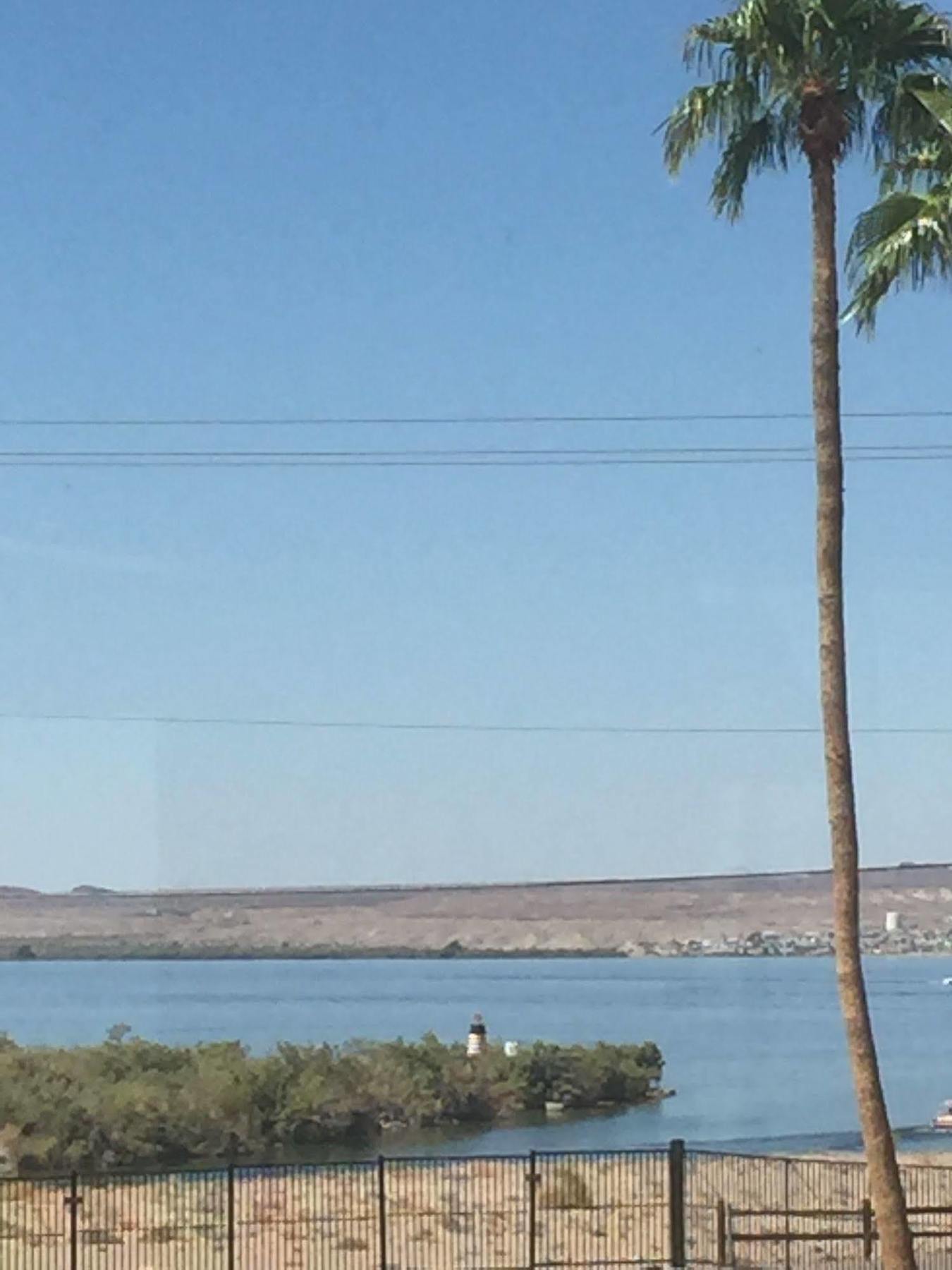 Sway Hotel Lake Havasu City Exterior photo